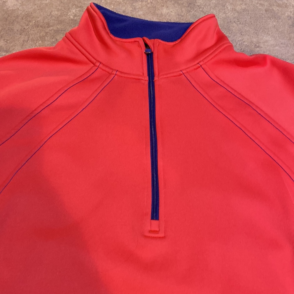 Women’s Under Armour 1/4 zip shirt, size XL - Picture 3 of 7